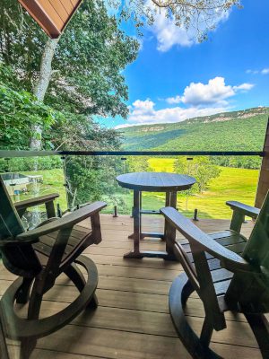 Couples' Cabin Rentals in Wildwood, Georgia